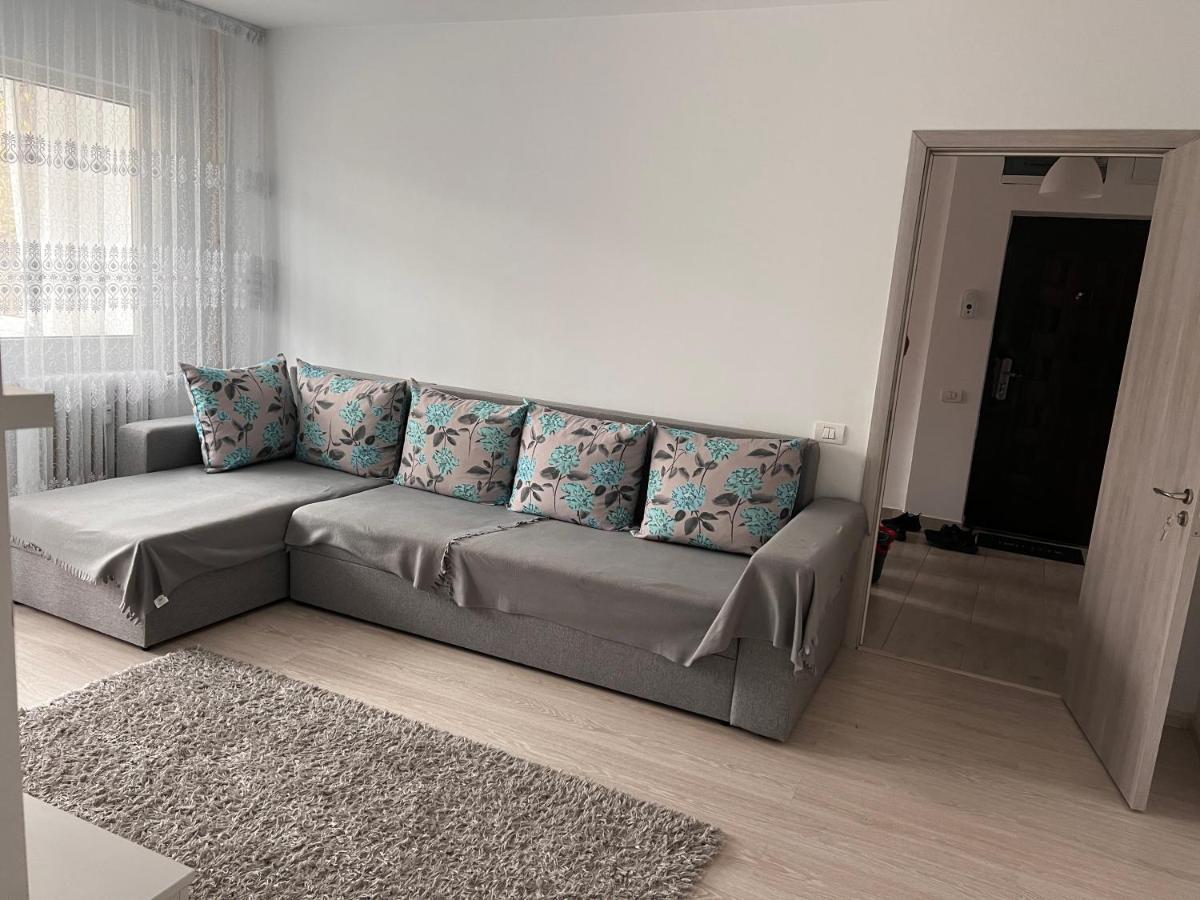 Apartament 2 Camere Aproape De Spitalul Obregia Si Bagdasar Nu Ofer Factura بوخارست المظهر الخارجي الصورة